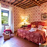 Βίλα Il Colle Di Moriano 8, Emma Λούκα